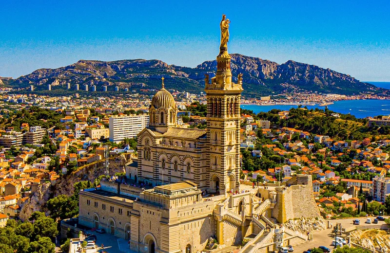 Vol privé vers Marseille — Vol Privé depuis Bordeaux