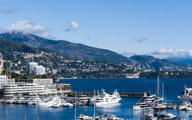 Jet privé Paris Monaco prix 2026 : tarifs réels + coûts cachés